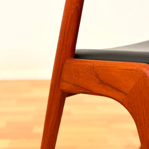 Danish set of 6 dining chairs in teak by Kai Kristiansen