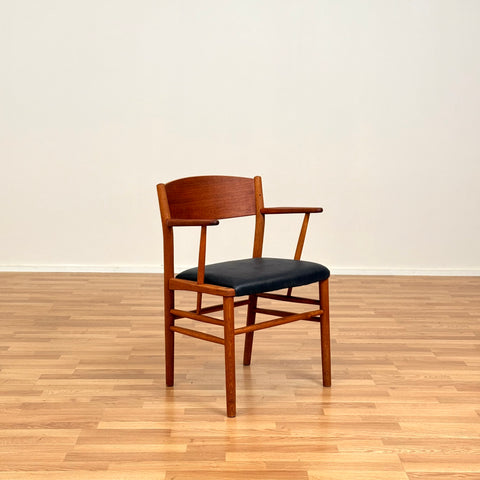 Danish set of 4 dining chairs in teak & oak by Borge Mogensen