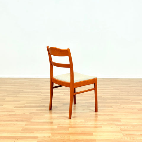 Swedish set of 4 dining chairs in beech