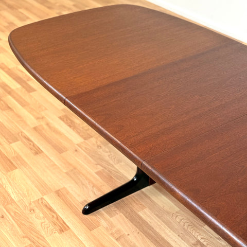 Oval dining table in mahogany by Skovby, ca. 1970s, Denmark