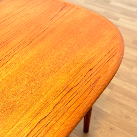 Danish oval dining table in teak by Skovmand & Andersen