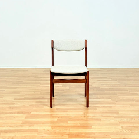Danish dining chairs in teak by Erik Buch for Findahls Møbelfabrik