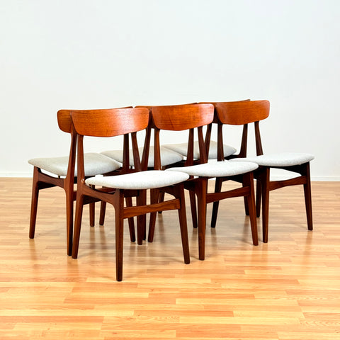 Danish set of 6 dining chairs in teak by Schiønning & Elgaard