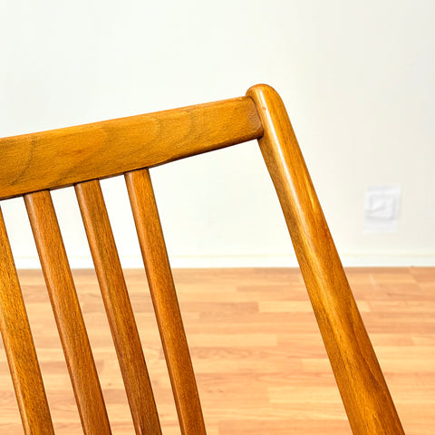 Swedish set of 8 dining chairs in beech by Gottfrid Karlsson & Söner Stolfabrik Diö