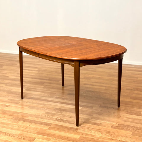 Swedish oval dining table in walnut by Svante Skogh