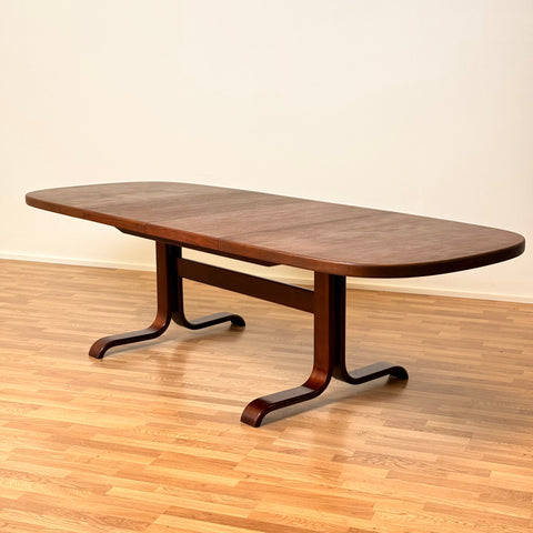 Oval dining table in mahogany by Farstrup, ca. 1980s, Denmark