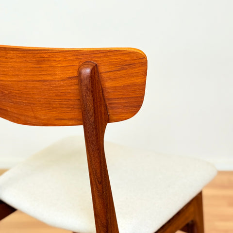 Danish set of 6 dining chairs in teak by Schiønning & Elgaard