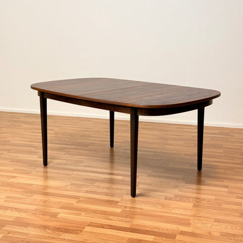 Danish large oval dining table in Santos rosewood