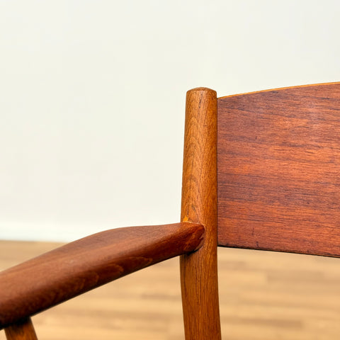 Danish set of 4 dining chairs in teak & oak by Borge Mogensen