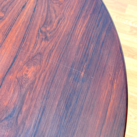 Danish round dining table in Santos rosewood with 2 ext