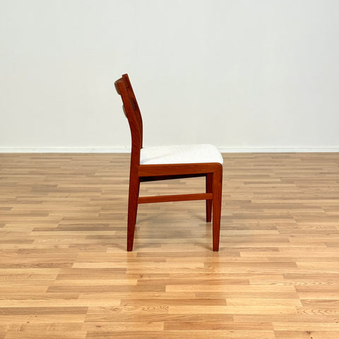 Swedish dining chairs in teak by Ulferts