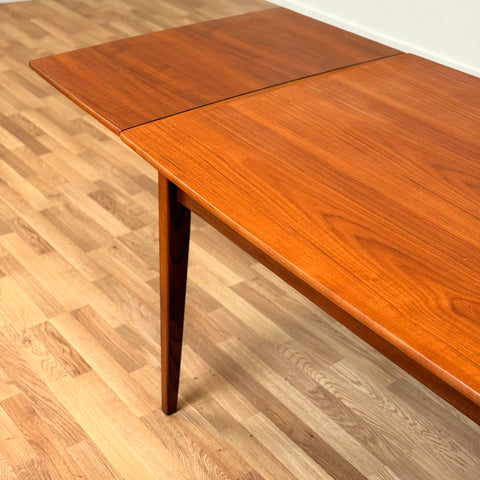 Danish rectangular dining table in teak wood