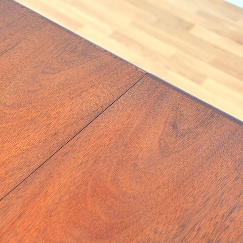 Danish oval dining table in mahogany by Skovby Møbelfabrik
