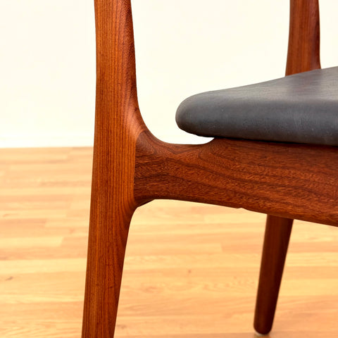 Danish set of 6 dining chairs in teak by Schiønning & Elgaard