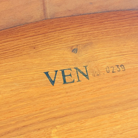 Swedish oval dining table in oak by Hans K, model “Inzel”