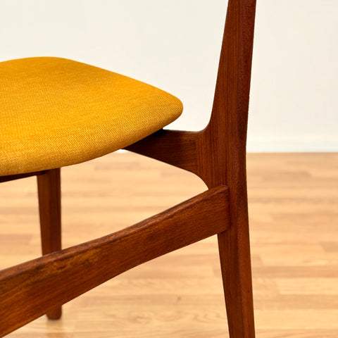 Danish set of 6 dining chairs in teak by Schiønning & Elgaard