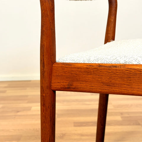 Danish set of 4 dining chairs in oak by FDB Møbler