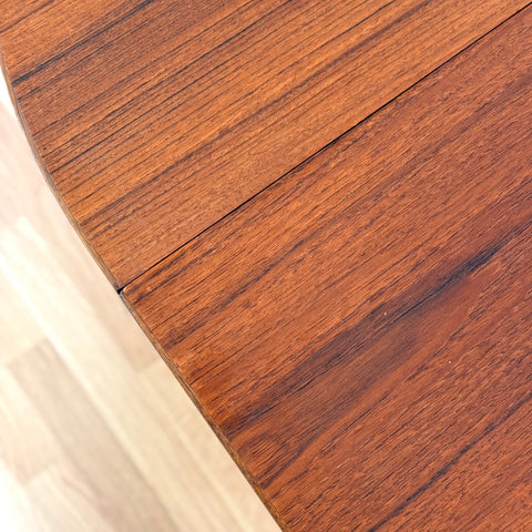 Danish dining table in teak "Arne Vodder style"