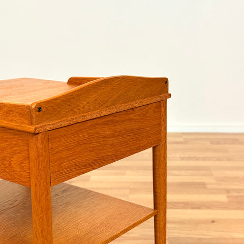 Swedish set of 2 bedside table in oak by AB Erik Andersson & Co., Rottne