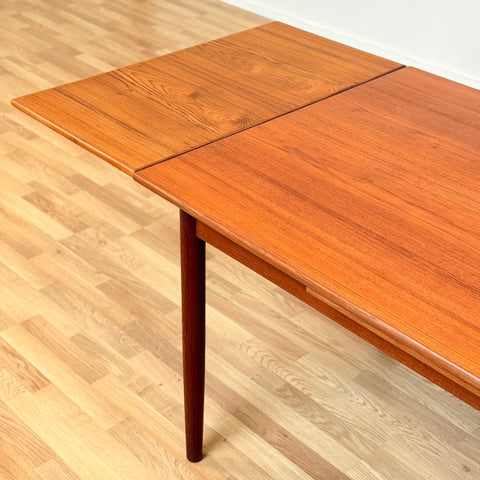 Danish rectangular dining table in teak