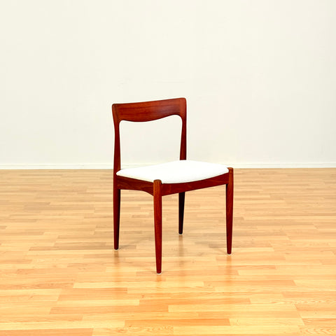 Danish set of 4 dining chairs in teak by Arne Vodder for Vamo Søderborg