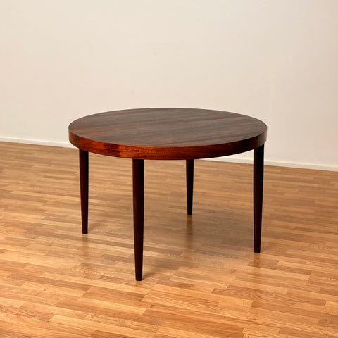 Danish round dining table in Santos rosewood by Villy Schou Andersen