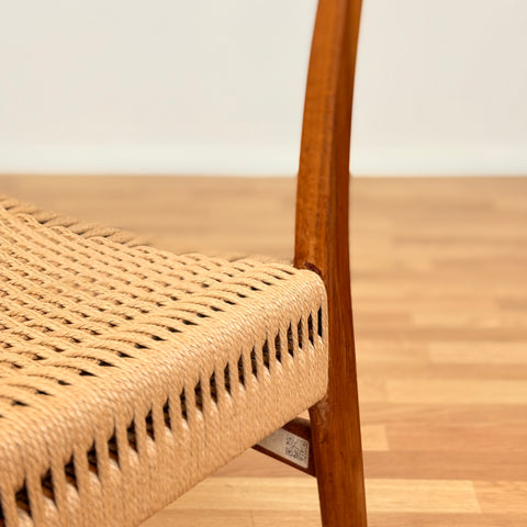Danish set of 6 dining chairs in oak & teak CH23 by Hans J. Wegner