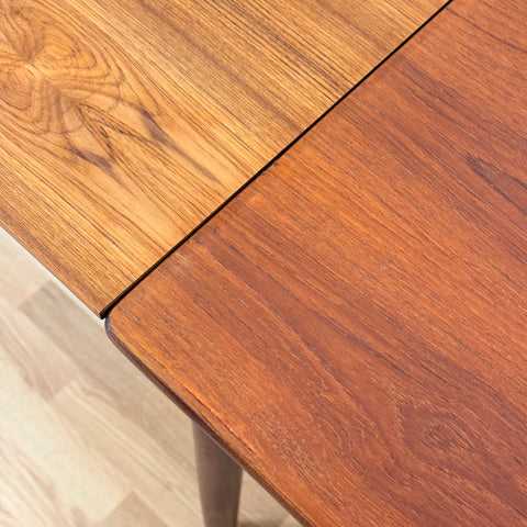 Danish dining table with in teak
