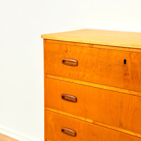Swedish chest of drawers in birch by Ferdinand Lundquist