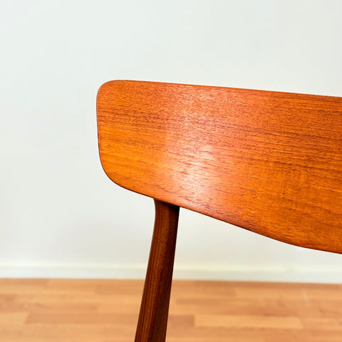 Danish set of 8 dining chairs in teak & walnut by Schiønning & Elgaard