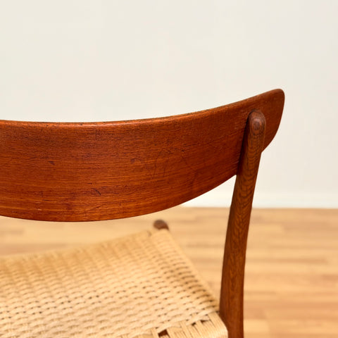 Danish set of 6 dining chairs in oak & teak CH23 by Hans J. Wegner