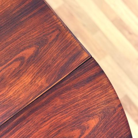 Danish dining table in Santos rosewood in the style of Arne Vodder