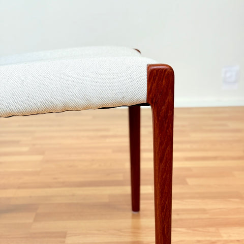 Danish set of 2 dining chairs 'model 71' by Niels O. Møller