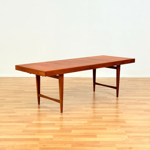 Danish coffee table with 2 folding tables in teak