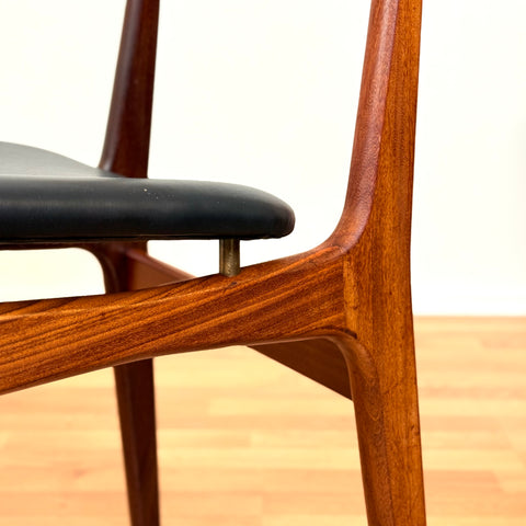 Danish set of 8 dining chairs in teak & walnut by Schiønning & Elgaard