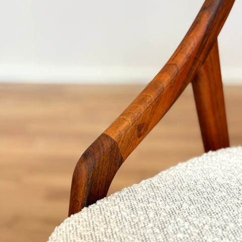 Danish set of 6 dining chairs in walnut