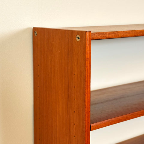 Bookshelf in teak by B. Fridhagen for Bodafors, 1960s-70s, Sweden