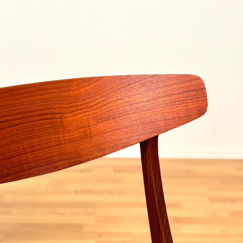 Danish set of 6 dining chairs in teak