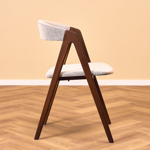 Danish set of 6 dining chairs in walnut by Sax Møbler