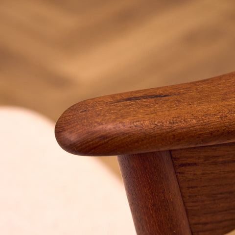 Danish dining chairs in teak, model 32 by Kai Kristiansen