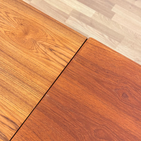 Danish dining table with in teak