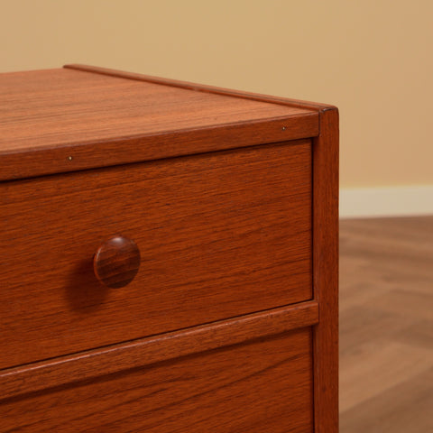 Danish chest of drawers in teak