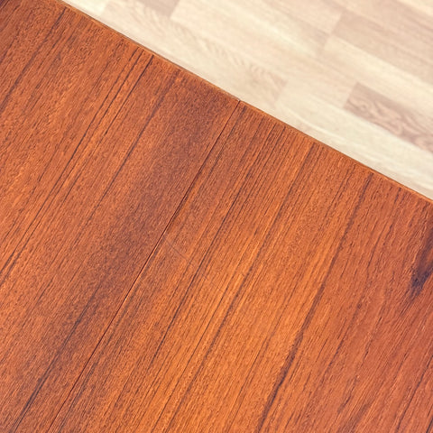 Danish dining table in teak "Arne Vodder style"