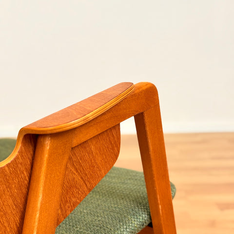 Swedish armchair in teak by Elias Barup for Gärsnäs
