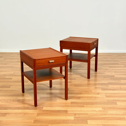 Swedish set of 2 bedside tables in teak