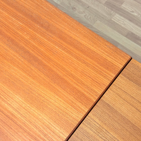 Dining table in teak, 1950s-60s, Denmark