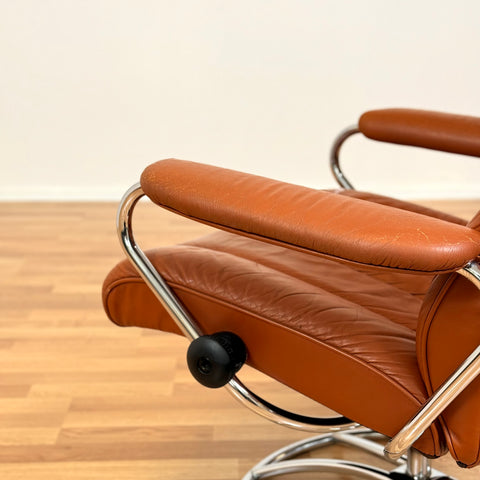 Norwegian armchairs in leather and chrome by Ekorners, Stressless