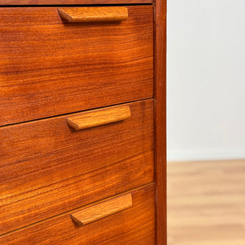 Danish chest of drawers in teak