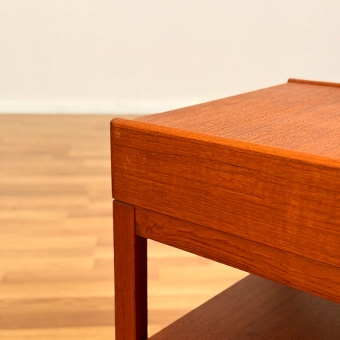 Swedish set of 2 bedside tables in teak
