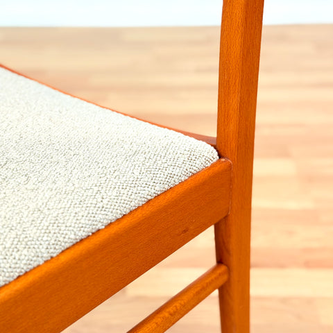 Swedish set of 4 dining chairs in beech